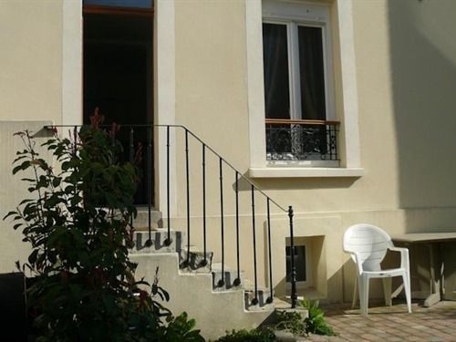 Hotel Loft Fraternite Bagnolet Exterior foto